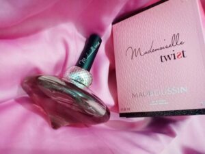 Mauboussin Mademoiselle Twist W EDP 100ml in Kenya